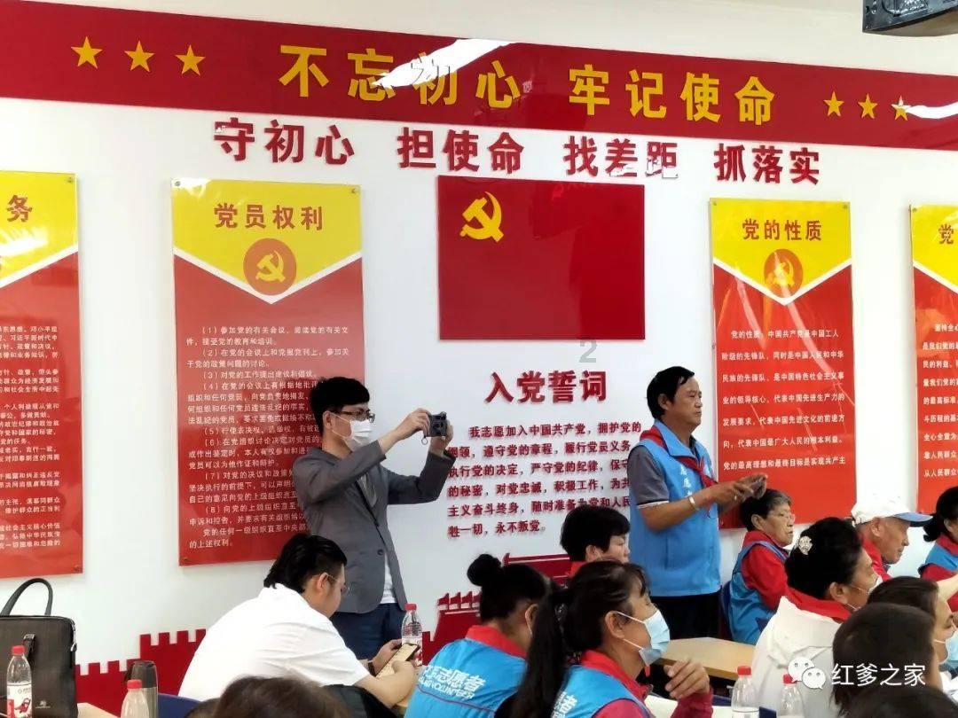 新能源汽车行业专题报告：大功率超充加速渗透，看好高压架构迭代机会